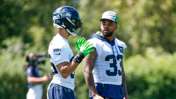 Jamal Adams' return to Seahawks tarnished by costly penalty and defense's  poor performance