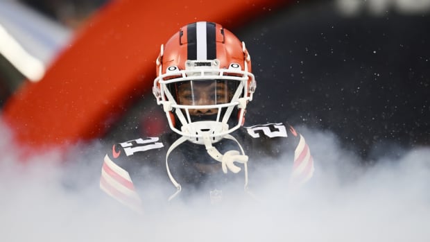 Browns vs. Bengals Score Prediction + Chris Jones Trade Amid