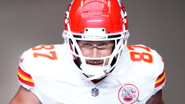 NFL insider Mike Garafolo predicts Chiefs TE Travis Kelce will play  Thursday - A to Z Sports