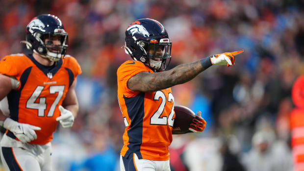 Broncos Issue Injury Report for Week 1 vs. Raiders - Sports Illustrated  Mile High Huddle: Denver Broncos News, Analysis and More