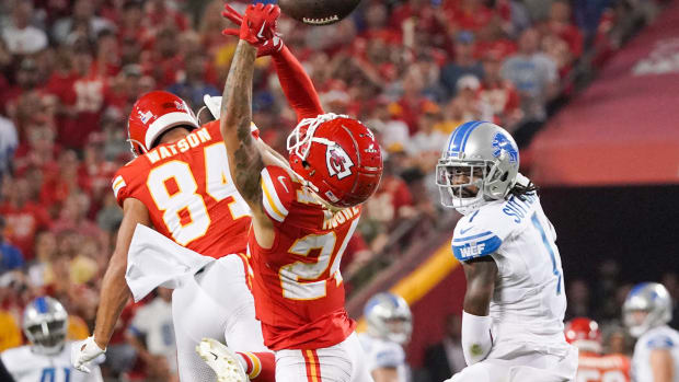 Chiefs-Jaguars odds: Jacksoville 2.5-point underdogs to KC for