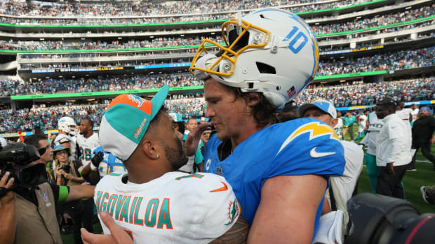 Prominent national media outlet pegs Dolphins as new AFC East favorite - A  to Z Sports