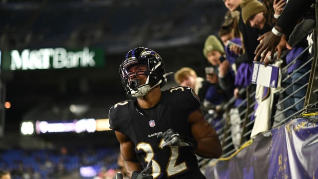 Gus Edwards injury update: Ravens RB cleared of concussion for