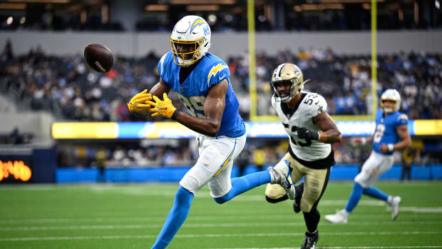 Chargers TE Donald Parham suffered a sprained wrist in Week 4 - A