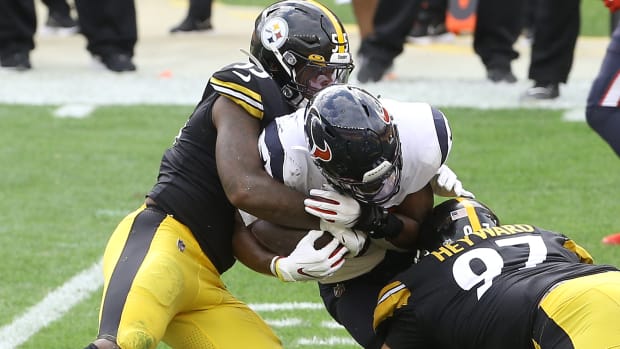 Pittsburgh Steelers wide receiver Hakeem Butler runs a drill during the NFL  football team's training camp in Latrobe, Pa., Saturday, July 29, 2023. (AP  Photo/Gene J. Puskar Stock Photo - Alamy