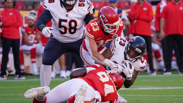 After drop-filled opener, Toney takes accountability, Mahomes pledges  improvement