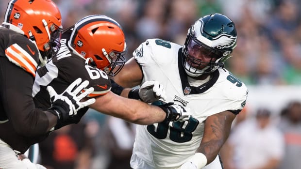 Eagles' Jason Kelce reacts to Chris Jones' holdout with Chiefs - A to Z  Sports