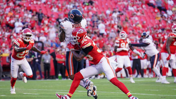 Justyn Ross injury update: Chiefs WR returns to practice one day after  being carted off with leg injury 