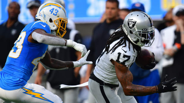 Raiders WR Davante Adams 'ready to roll'; Tyree Wilson off NFI - ESPN