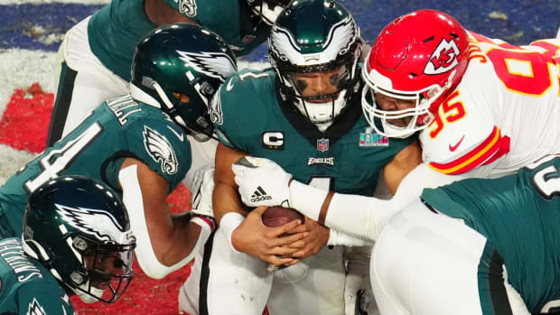 Philadelphia Eagles linebacker Haason Reddick (7) reacts against the  Jacksonville Jaguars during an NFL football game, Sunday, Oct. 2, 2022, in  Philadelphia. The Eagles defeated the Jaguars 29-21. (AP Photo/Rich Schultz  Stock Photo - Alamy