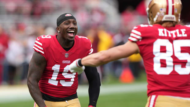 49ers Brandon Aiyuk (shoulder) is on hand for practice today, per  @mattb49ers