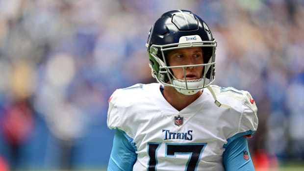 Titans' Arden Key calls Bengals' QB Joe Burrow a 'sitting duck