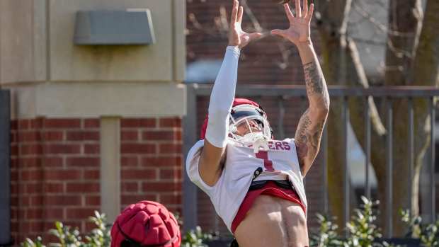 Jayden Gibson (1) runs drills during an Oklahoma (OU) football practice at the Gaylord Family Oklahoma Memorial Stadium in Norman, Okla., on Tuesday, March 25, 2025.