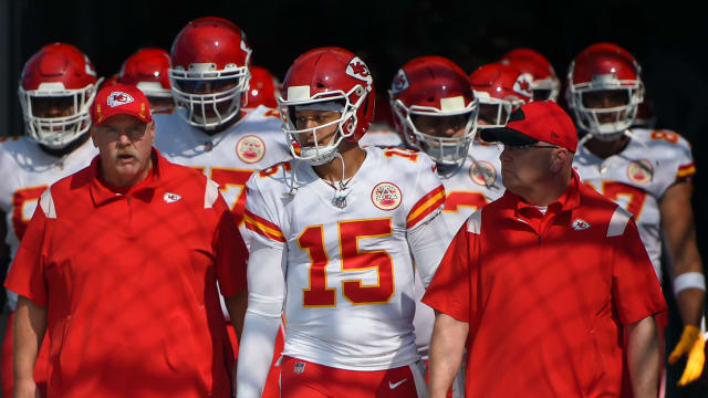 Patrick Mahomes provides positive update on ankle ahead of Chiefs training  camp: 'I got that confidence back' 