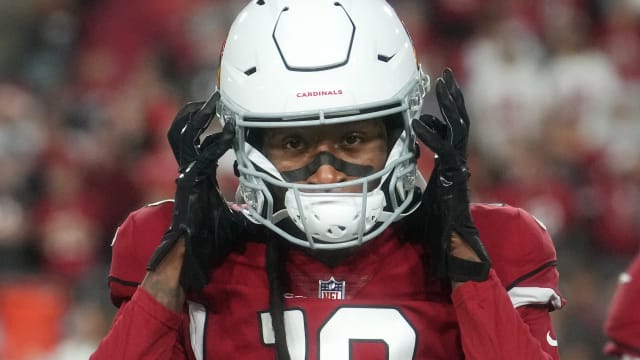 ESPN analyst makes plea for Patriots to sign DeAndre Hopkins