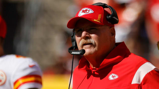 Leo Chenal's Comfort Is 'Night and Day' Entering Sophomore Season With KC  Chiefs - Sports Illustrated Kansas City Chiefs News, Analysis and More