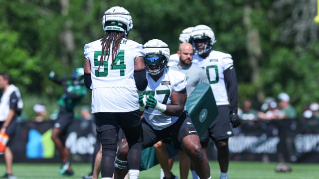 Jets' offensive line struggles in all facets of the game