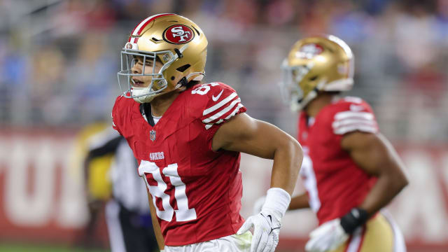 San Francisco 49ers wide receiver Danny Gray (6) warms up during an NFL  football game against the Tampa Bay Buccaneers, Sunday, Dec.11, 2022, in  Santa Clara, Calif. (AP Photo/Scot Tucker Stock Photo 