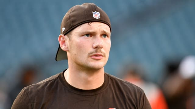 Titans tab Nick Folk as starter after sending Cade York to practice squad:  'He's our kicker,' Mike Vrabel says 