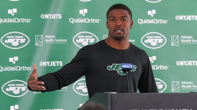 NY Jets training camp bold predictions: Big trade rocks the offense