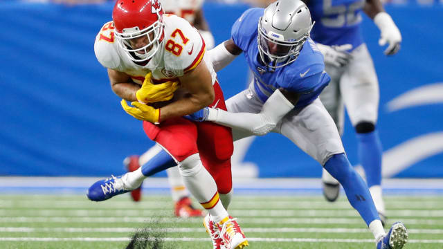 Kansas City Chiefs Wearing NKH Patch on Jersey for 2023 Season