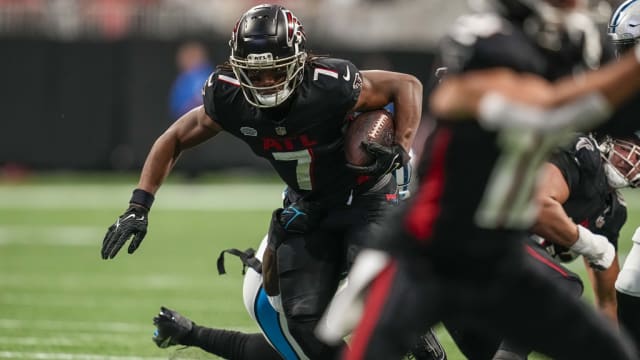 Falcons to wear throwback red helmet vs. Packers in Week 2