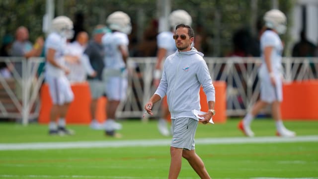 Jaelan Phillips injury sidelines Dolphins star. Here are the Miami  inactices.