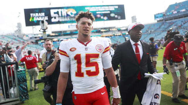 Cha-Ching! Kansas City Chiefs make QB Patrick Mahomes the highest