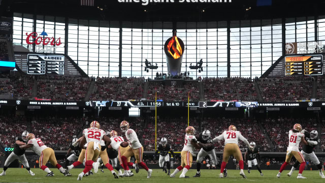 Steelers fans take over Allegiant Stadium in team's first trip to Las Vegas