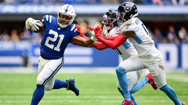 Tennessee Titans start strong, then just hang on against Indianapolis Colts  - A to Z Sports