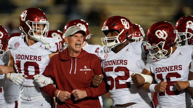 ESPN analyst stands up for the Oklahoma Sooners in the midst of controversy  with their fans