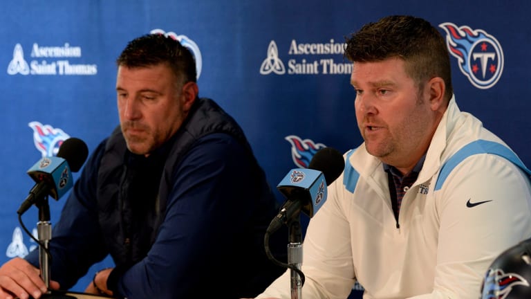 Tennessee Titans extend head coach Mike Vrabel, GM Jon Robinson 