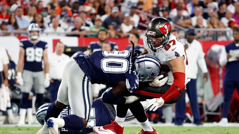 Cowboys offense no match for Bucs defense in season opener