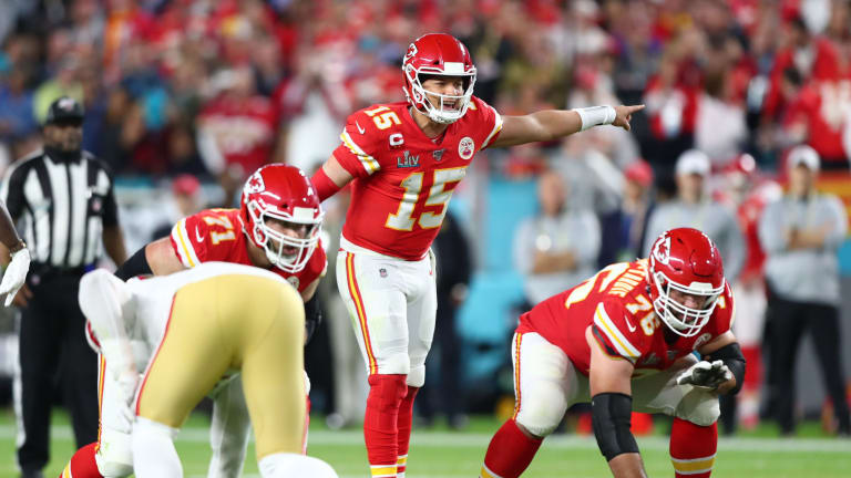 KC Chiefs: Three offensive players needing big seasons in 2019