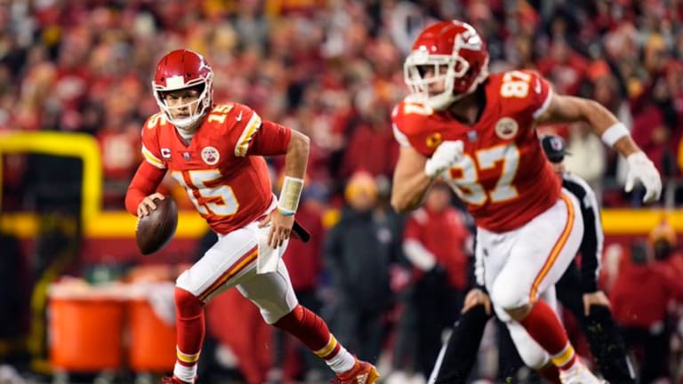 Why oddsmakers believe the Chiefs will take a step back in 2022 - A to Z  Sports