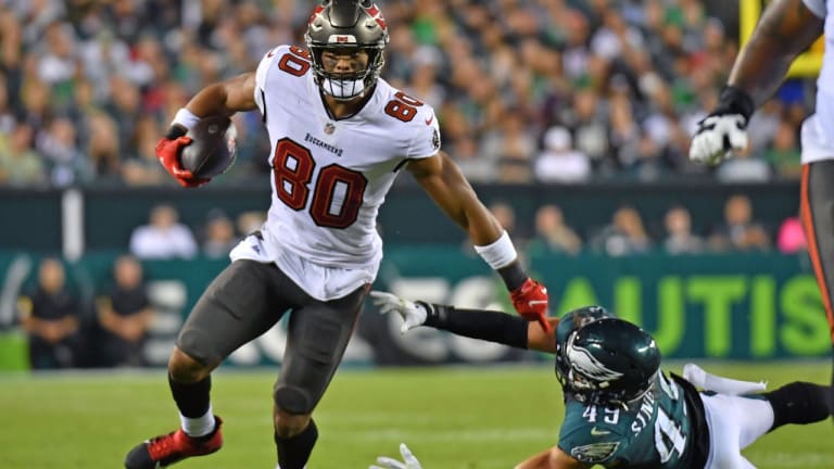 2022 Dallas Cowboys Free Agency Prospects: TE O.J. Howard - A to Z Sports