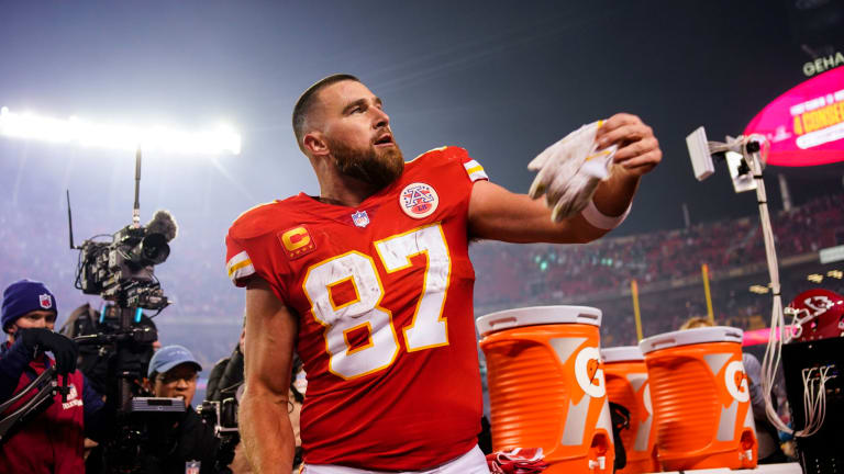 Chiefs: Travis Kelce got the ultimate compliment from All-Pro teammate - A  to Z Sports