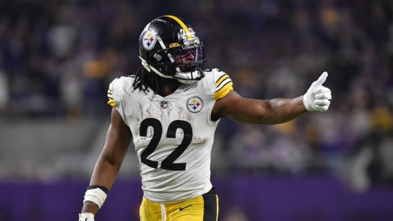 Steelers Sensational RB Najee Harris Gunning for 2022 Rushing Title?