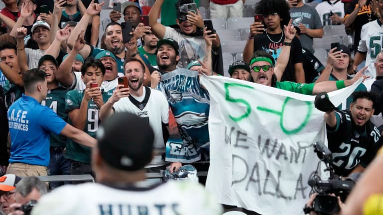 How Can Fans Watch The Eagles at Cowboys Game on Sunday?