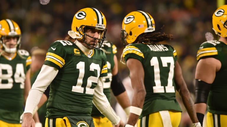 Aaron Rodgers reacts to Davante Adams MNF incident