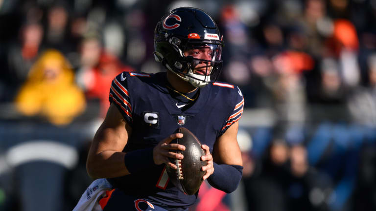 Chicago Bears game today: Ready or not, QB Justin Fields started against  Cleveland Browns - ABC7 Chicago