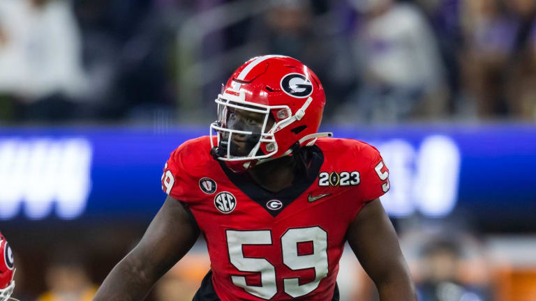 Steelers trade up, draft Georgia tackle Broderick Jones