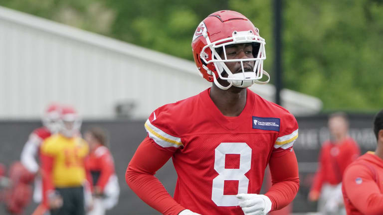 Chiefs WR Justyn Ross Turns Heads With Absurdly Disrespectful Route