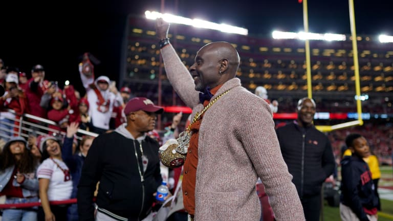 49ers legend Jerry Rice surprises one rookie by giving him a gift