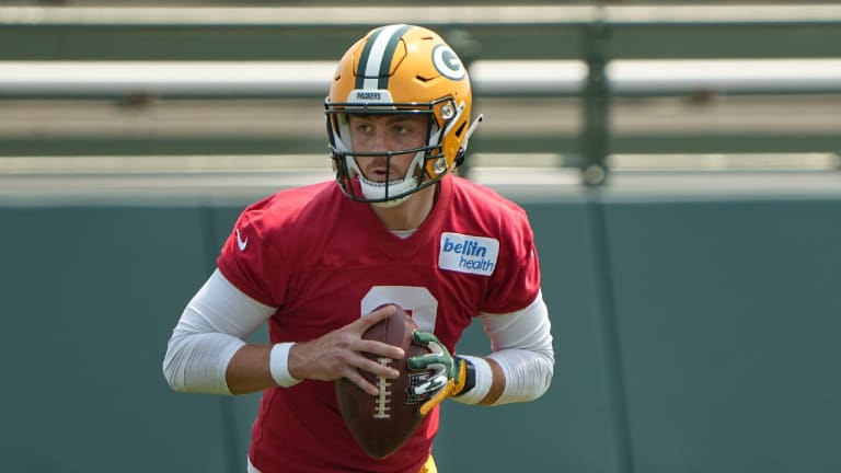 Aaron Rodgers is playing quarterback like it has never been played