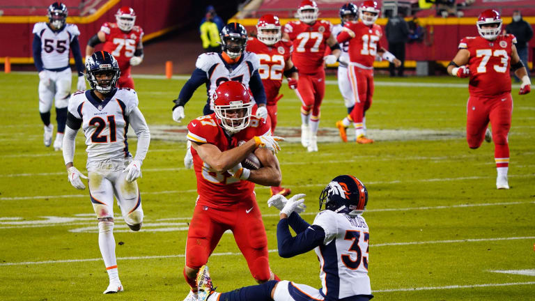 Chiefs Star Tight End Travis Kelce 'Big Fan' of Buccaneers Cade