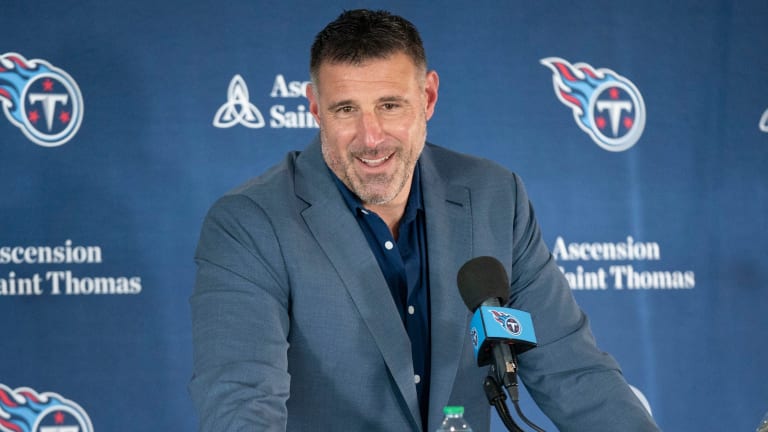 What was happening in Tennessee Titans' draft room? Mike Vrabel