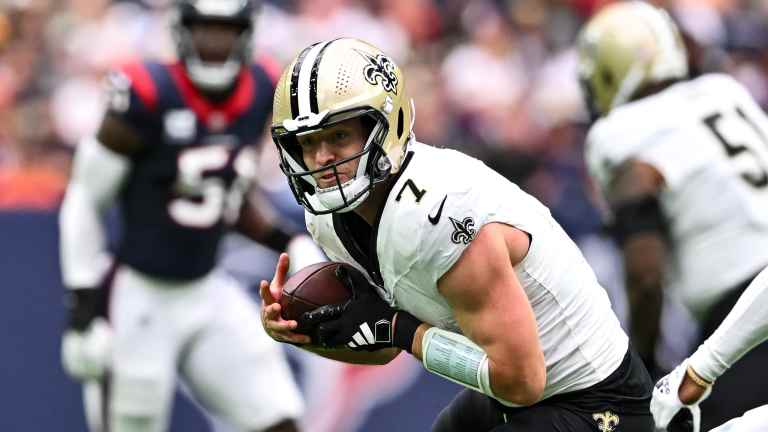 Saints' Taysom Hill taking reps at fullback in new offense during 2024 OTAs