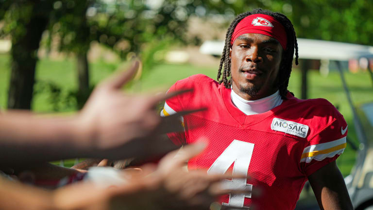 Kansas City Chiefs rookies play first NFL preseason game