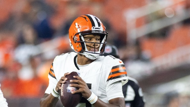 QB Joshua Dobbs returning to Browns as Watson's backup